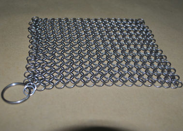 China 4&quot;*4&quot; Rectangle Chainmail Cast Iron Pan Scrubber For Clean Cookware , Food Grade supplier