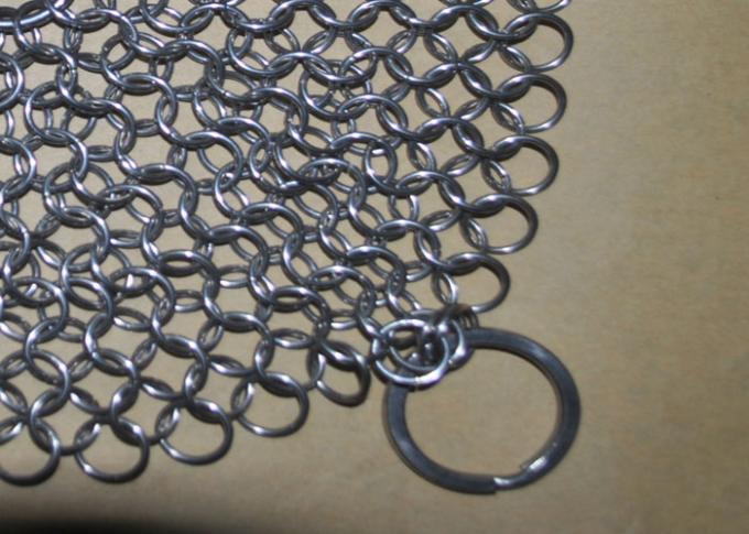 SGS Stainless Steel Chainmail Scrubber , 30 Ringer Cast Iron Cleaner For Kichen Pan Cleaning