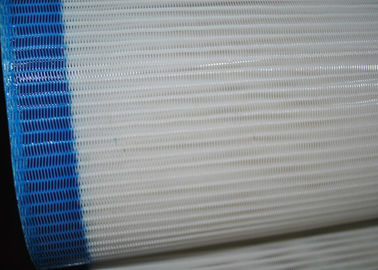 Large Loop 100 Polyester Mesh Fabric Belt Spiral Link 4070  For Food Stuff Processing