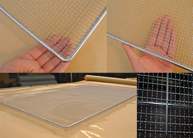 Food Grade Wire Mesh Tray , Wire Basket Cable Tray For Oven Food Processing